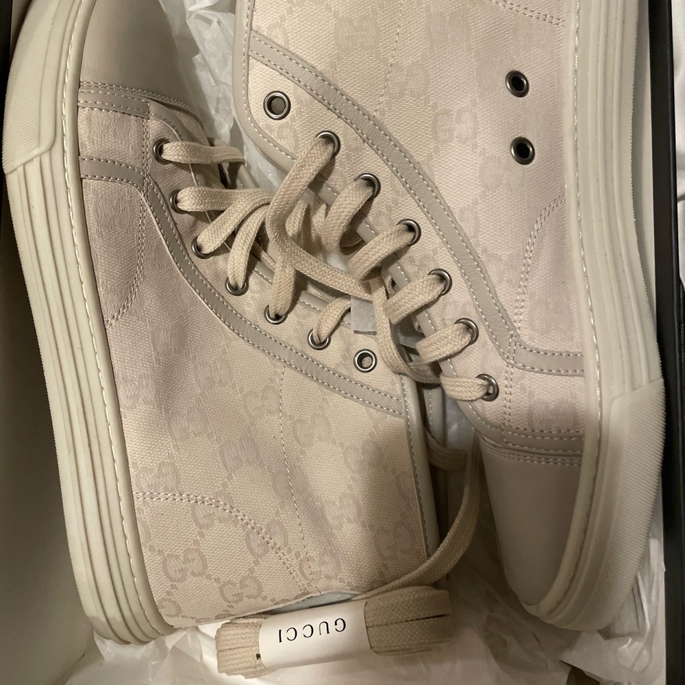 Gucci sneakers